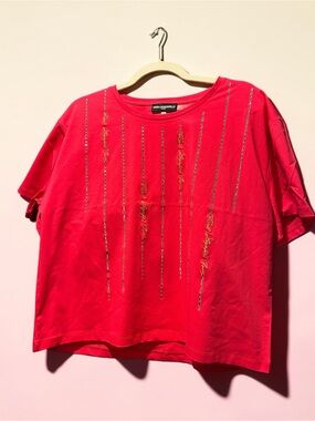 Karl Lagerfeld Hot Pink Short-Sleeve Crewneck Tee with Gold Script
